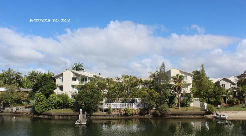 Surfers Del Rey Aparthotel Gold Coast Buitenkant foto